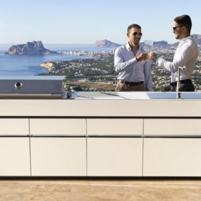Sleek Akota 316 SS Porcelain Powder Coated Custom Grill